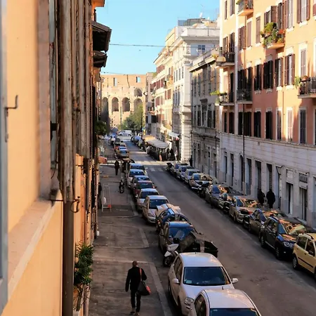 About Colosseo - Al Colosseo Nel Cuore Di - Free Wifi 아파트